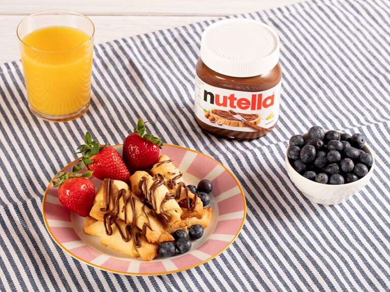 Cornulețe cu fructe uscate, cu Nutella®