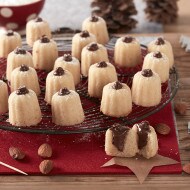 Prăjituri pufoase de migdale cu Nutella® | Nutella