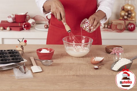 Prăjiturele pufoase cu Nutella® - STEP 2