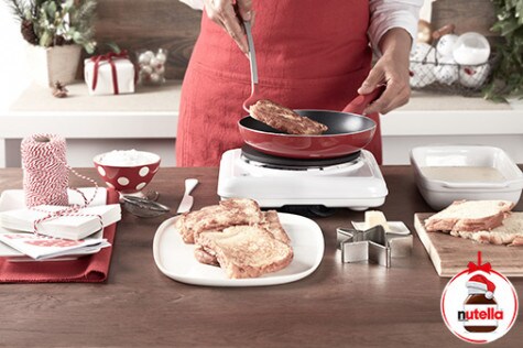 French toast în formă de stea, cu Nutella® - STEP 2