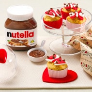 Valentine's muffins with Nutella® and walnuts