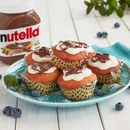 Cupcakes with frosting and Nutella® 