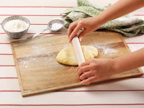 Biscuits filled with NUTELLA® - STEP 1 Biscuits filled with NUTELLA® - STEP 1