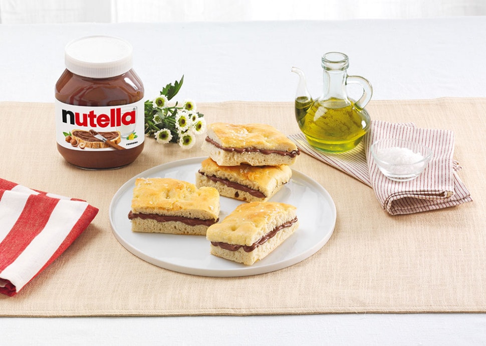 Focaccias with Nutella®