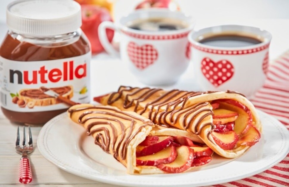 Воздушные блины с яблоками и Nutella® | Рецепты | Рецепт с Nutella® 