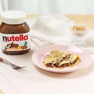 Crêpes with NUTELLA® and hazelnuts
