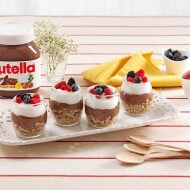Yoghurt and Muesli with NUTELLA®