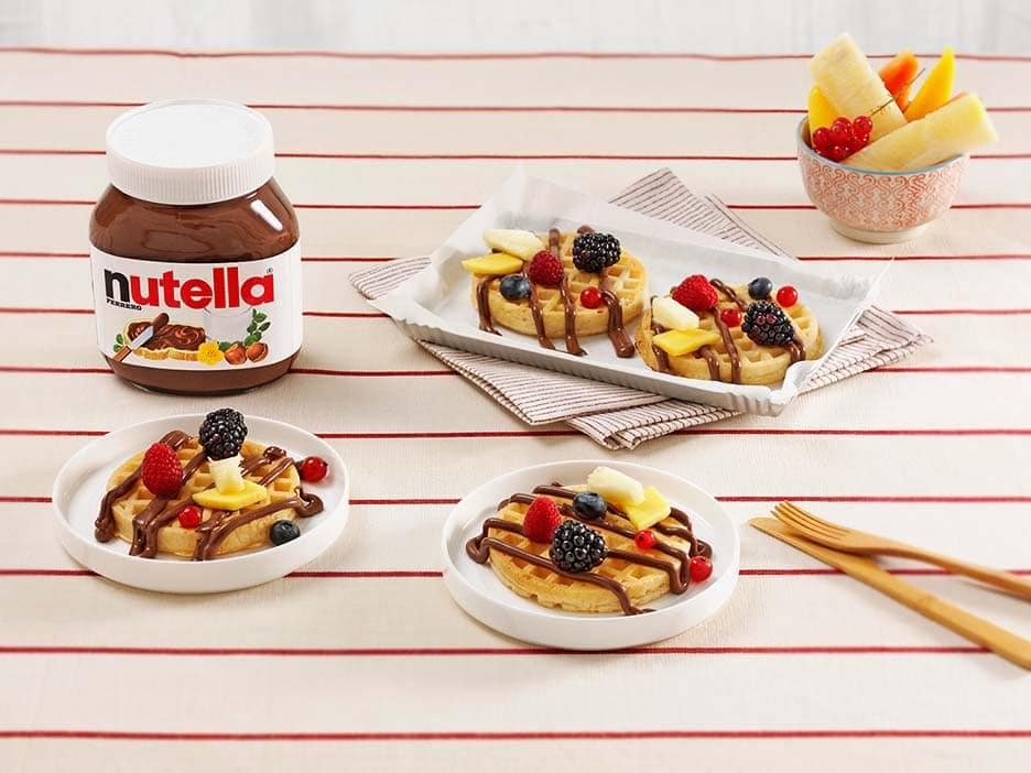 waffles with nutella and fruits | Nutella