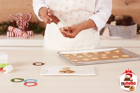 0869_Xmas_Cat_Tongue_Step_4