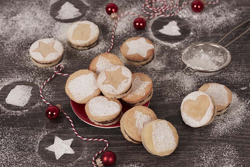 Mini fluffy cakes with Nutella®