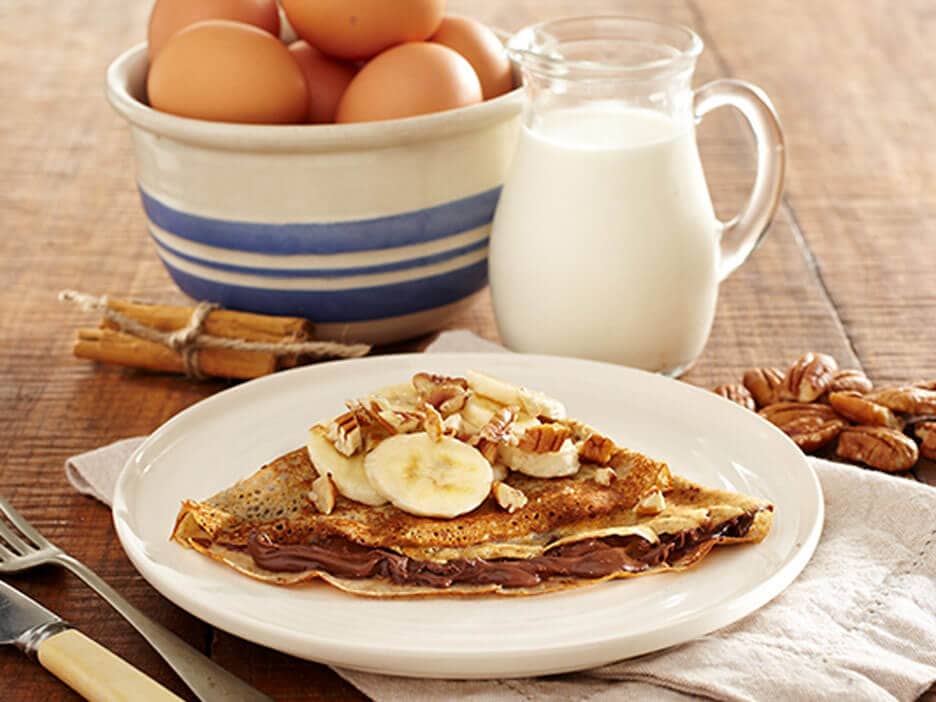 Banana crepes with Nutella® & pecans Recipe