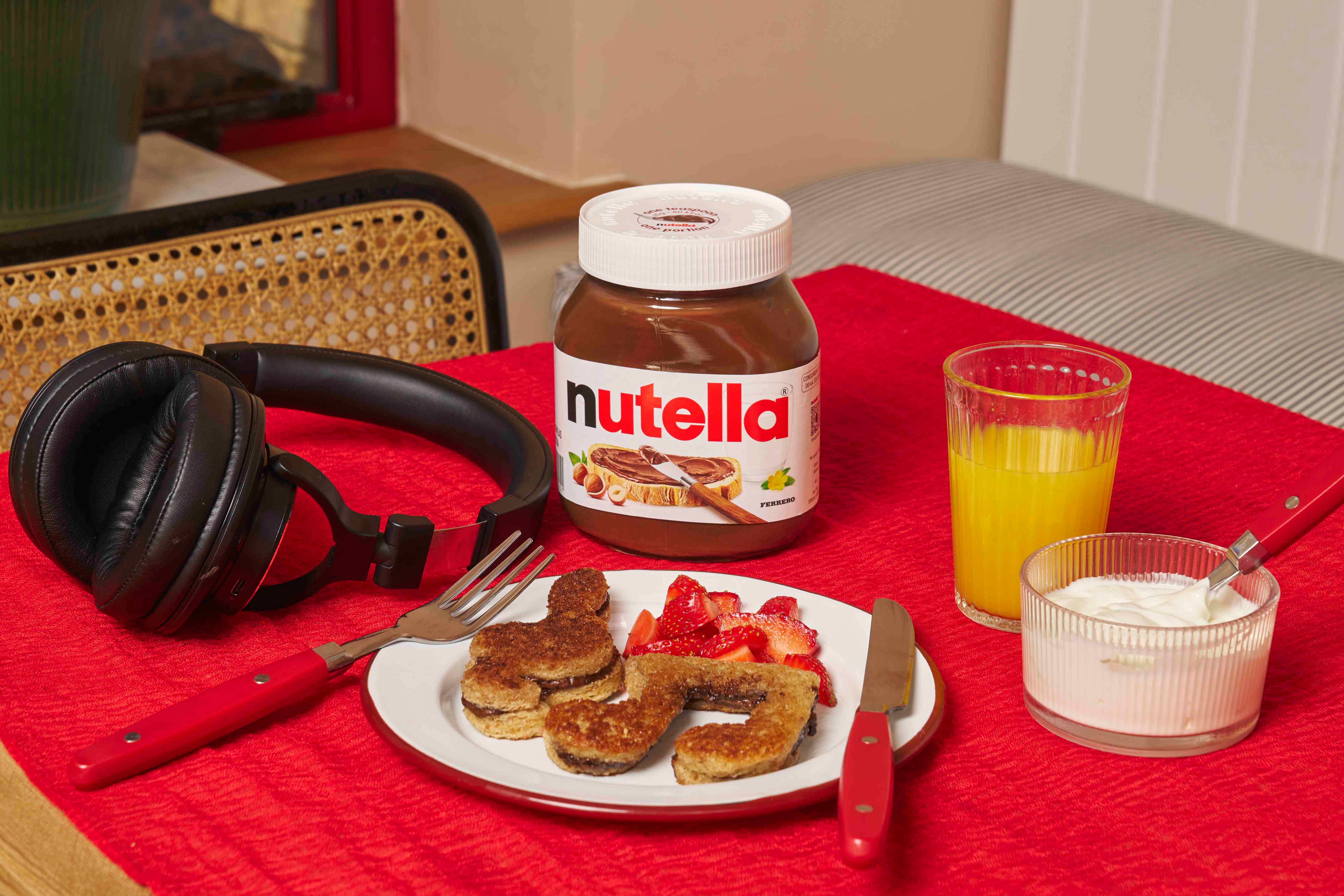 DJ Tea-Spoony’s ‘Absolute Bop’ French Toast with Nutella® and Strawberries Recipe