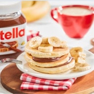 Yogurt pancakes with bananas and Nutella® | Recipes | Nutella® Recipe