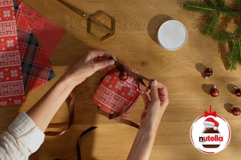 Nutella® Mini Christmas tree jar step | Nutella
