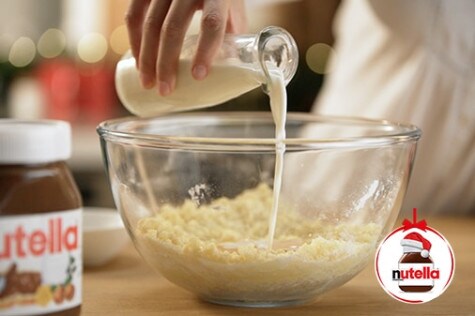 Mini Apple muffins with Nutella® - step 1