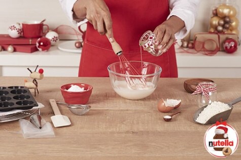 Mini sponge cakes with Nutella® - step 2