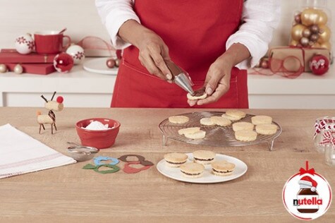 Mini sponge cakes with Nutella® - step 5