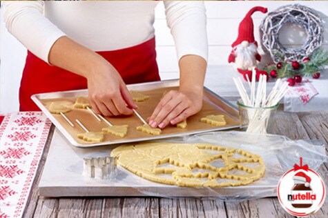 Cookie pops with Nutella® hazelnut spread - Step 2 Cookie pops with Nutella® hazelnut spread - Step 2