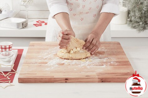Hazelnut cupcakes with Nutella® hazelnut spread - Step 2