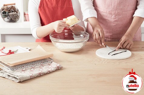 Yule log with Nutella® hazelnut spread - Step 1 Yule log with Nutella® hazelnut spread - Step 1