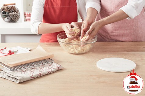 Yule log with Nutella® hazelnut spread - Step 2 Yule log with Nutella® hazelnut spread - Step 2