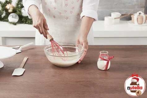 Nutella® Christmas Cheesecake Step 3