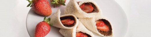 Strawberry Wraps with NUTELLA hazelnut spread