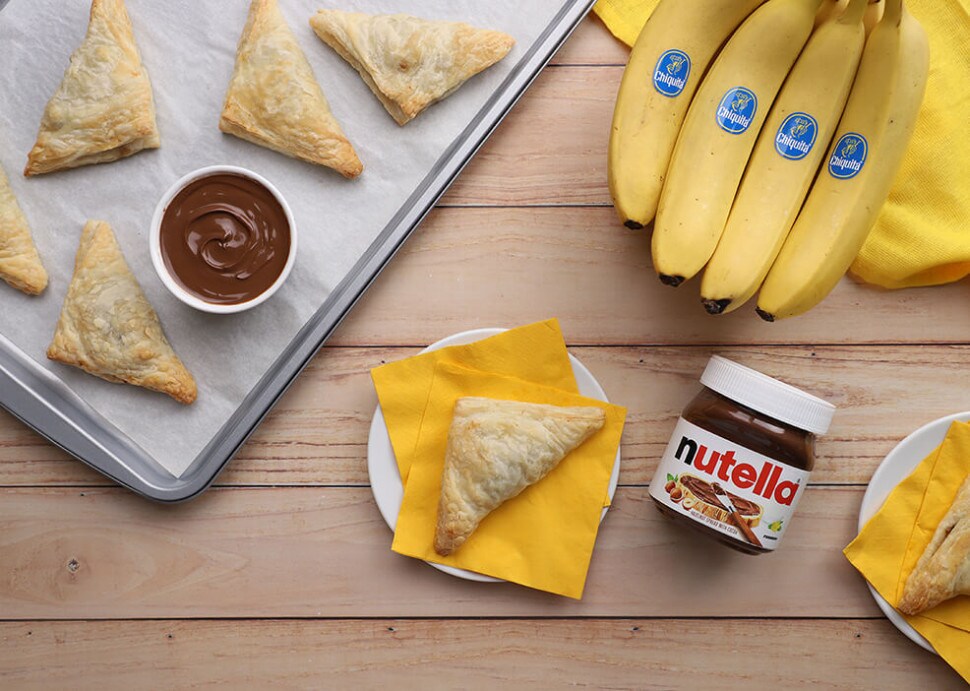Quick Nutella® Chiquita® banana Greek calzone with nuts